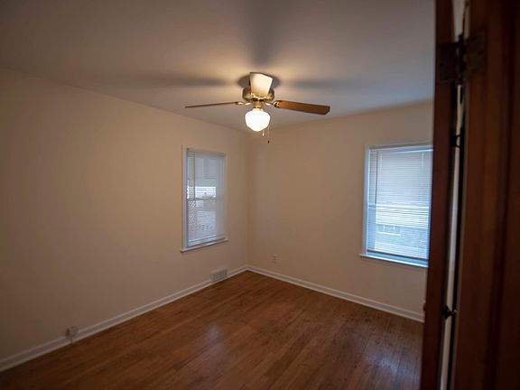 3rd image of 330 Lincoln Ave