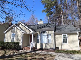 2205 Carthage Cir, Raleigh, NC 27604