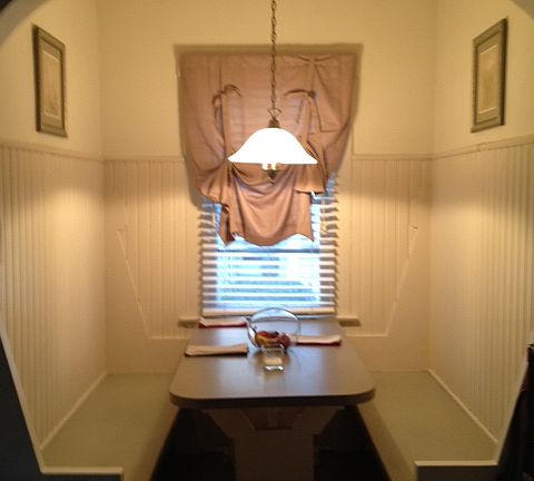 4th image of 30 Wisteria Dr