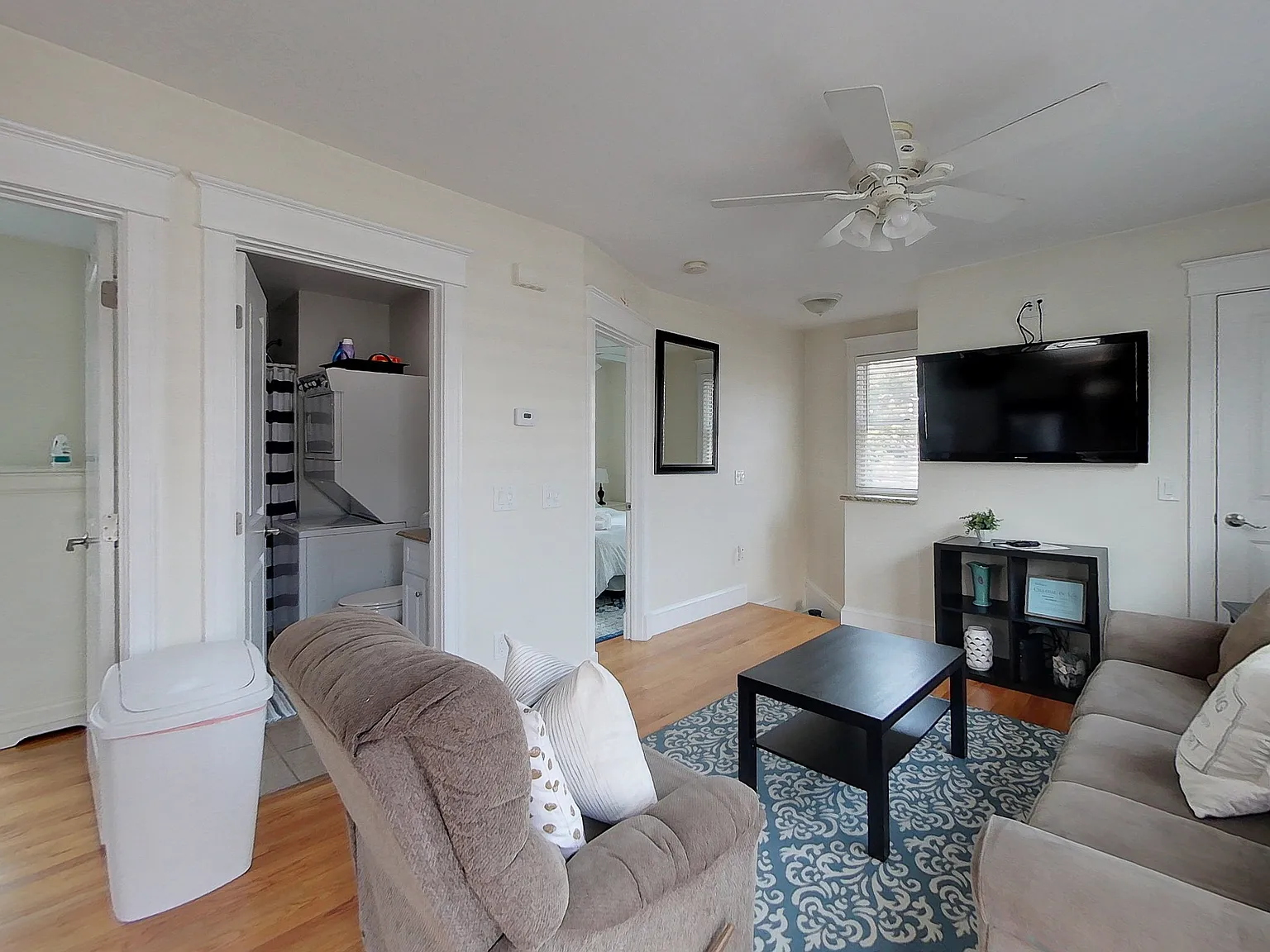 2 bed, 650 sqft, $2,150 — Photo 4
