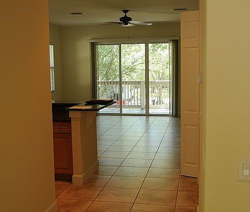 to kitchen/living area
