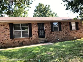 223 Noble St, Batesville, MS 38606