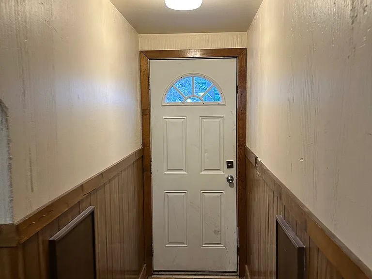 400 Sumner St #6 — Photo 24