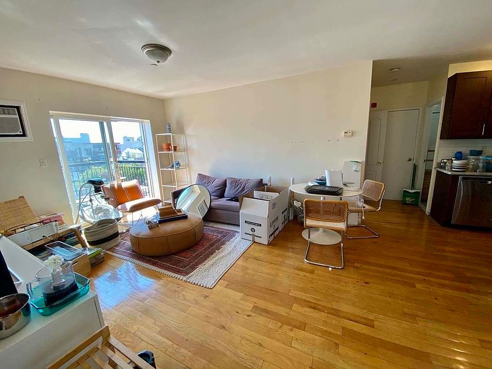 1st image of 257 15th St APT 503