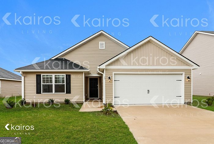 1st image of 17 Red Oak Dr