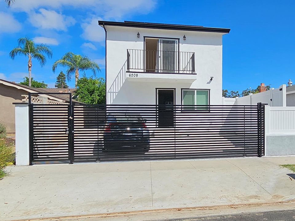 1st image of 6208 Glide Ave