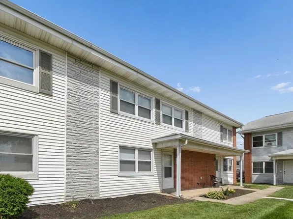 156 Buckeye Cir, Columbus, OH 43217