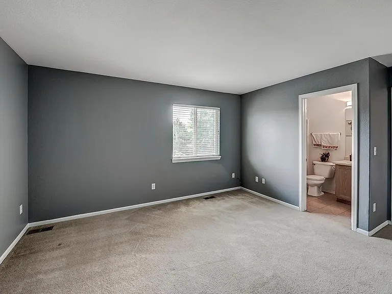 9741 Saybrook St — Photo 17
