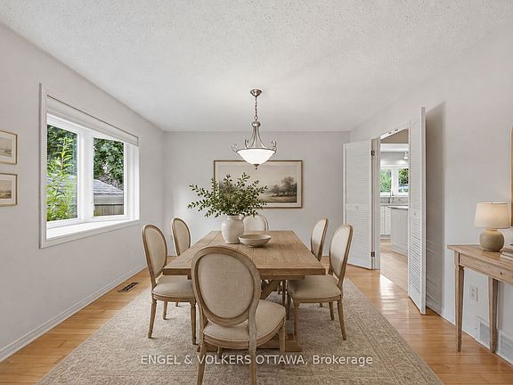 5th image of 885 Plante Dr