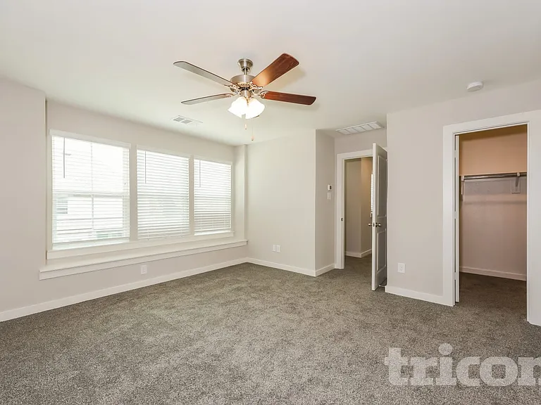 106 Cherwell Ct — Photo 8