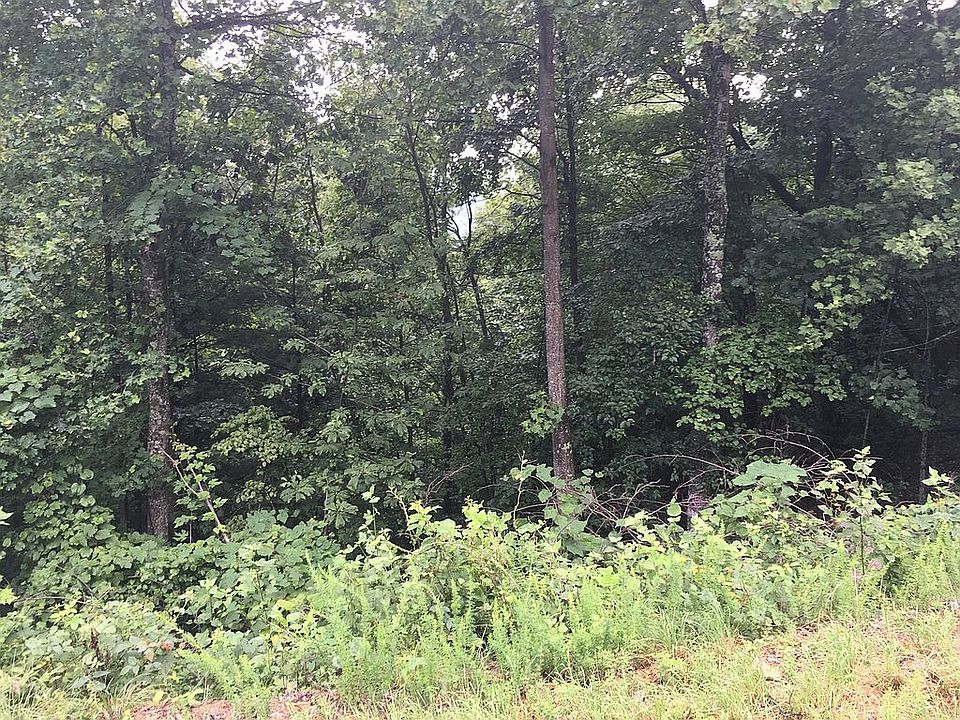 1st image of 213 Deerrun
