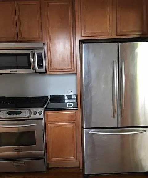 1726 W 18th St #3F — Photo 2