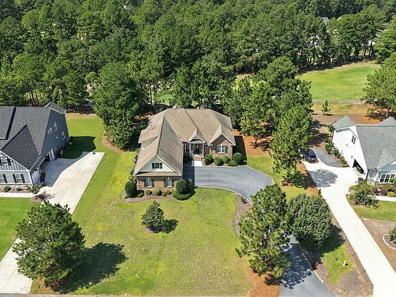 4th image of 122 Beacon Ridge Drive