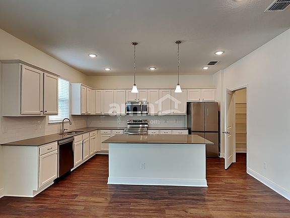 3rd image of 2836 Ponds Trl
