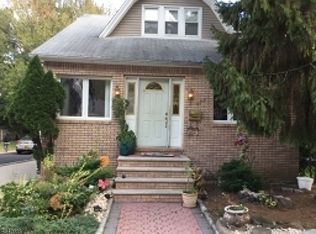 959 Grandview Ave, Union, NJ 07083