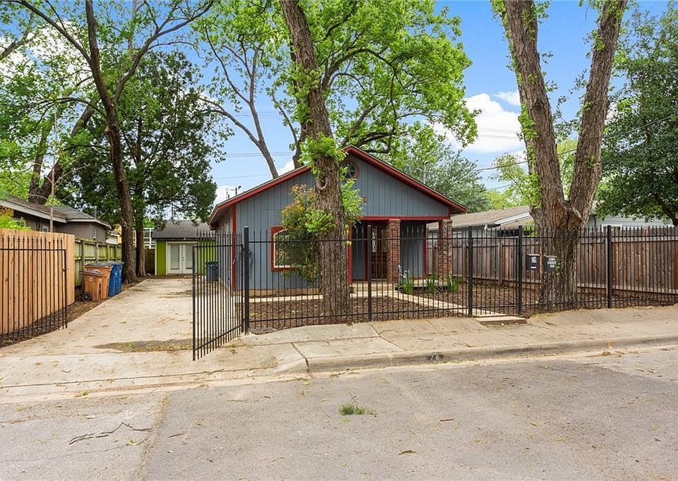 1st image of 74 Julius St