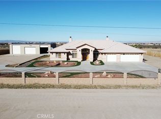 11830 Joshua Dell Rd, Victorville, CA 92392