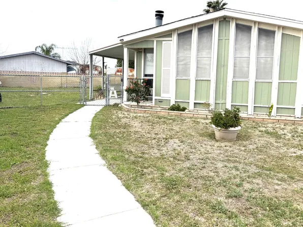 209 Flora Vista St, San Jacinto, CA 92582