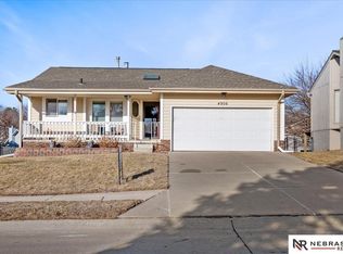 4906 N 127th St, Omaha, NE 68164