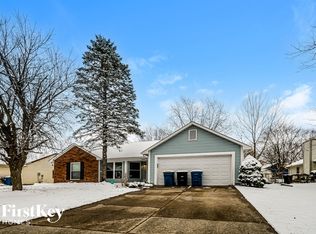 7427 Cobblestone West Dr, Indianapolis, IN 46236