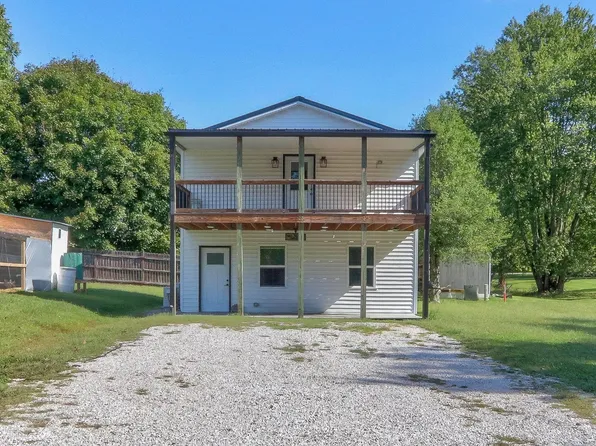 438 E Ashburn Rd, Santa Claus, IN 47579