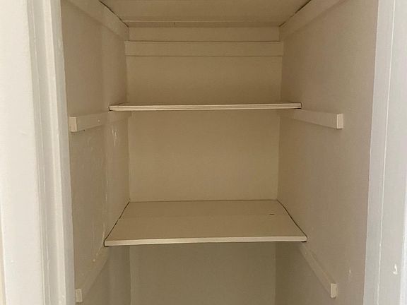 5th image of 146 Bay 13th St APT H