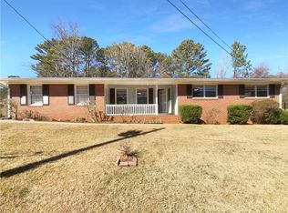 6691 Birch Dr, Winston, GA 30187