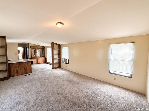 2nd image of 247 Sutherland Dr