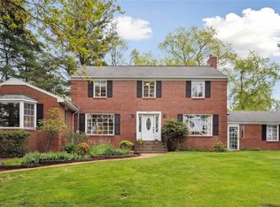 900 Field Club Rd, Pittsburgh, PA 15238