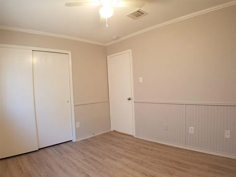 11208 Blairview Ln — Photo 21