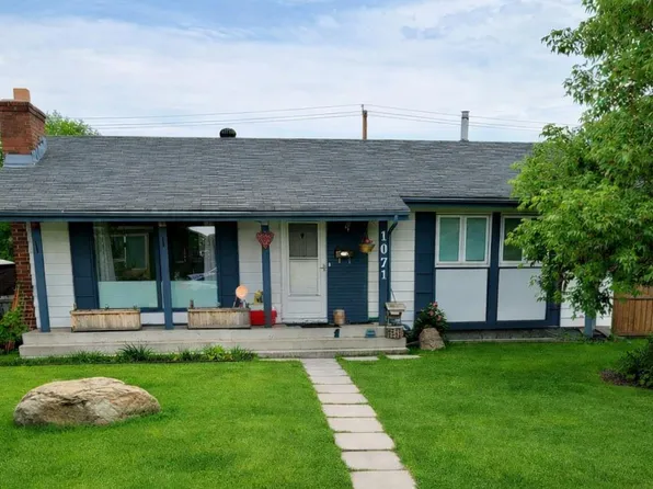 1071 Maitland Dr NE, Calgary, AB T2A 5K1