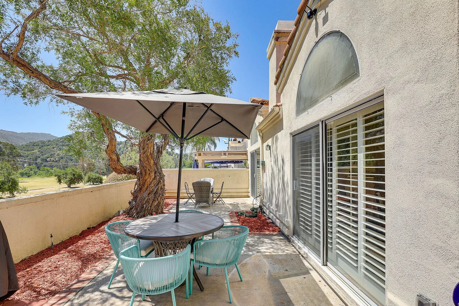 3 bed, 2.0 bath, 1485 sqft, $3,906 — Photo 4