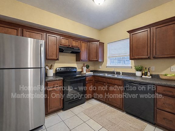 4th image of 412A Victoria Ave