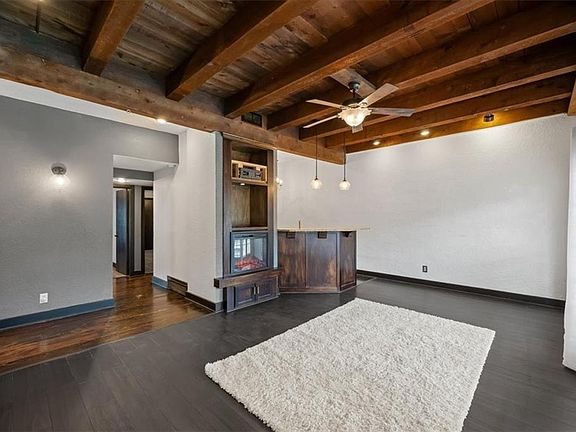 4th image of 1111 W 46th St APT 22