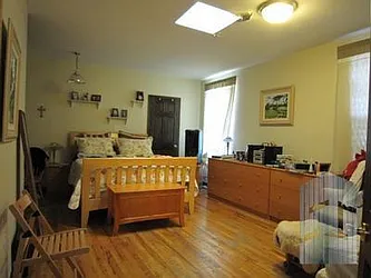 Rented by Skyline Group Real Estate