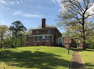 506 N Thomas Rd #A, Fort Oglethorpe, GA 30742