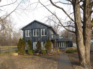 6818 Dorr St, Toledo, OH 43615