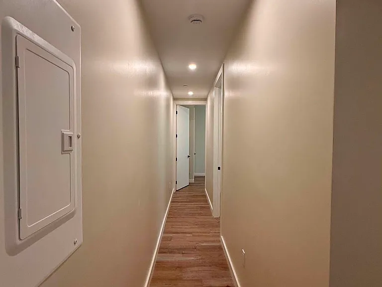 2336 Valentine Ave #3D — Photo 5