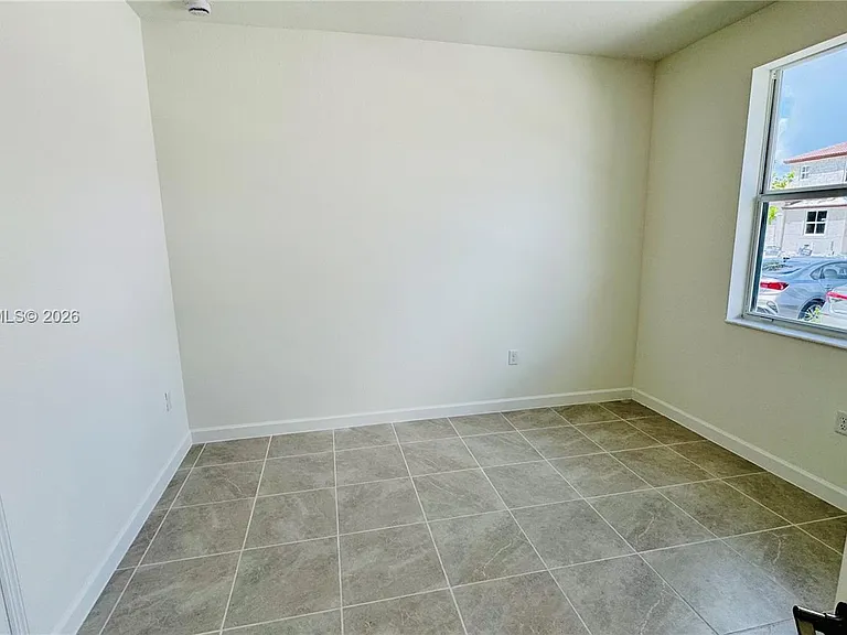 2632 SE 27th Dr — Photo 17
