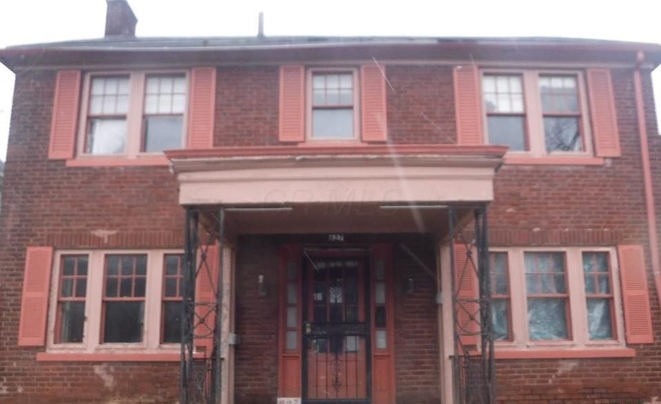 1st image of 627 Bulen Ave