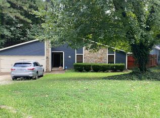 955 Lake Haven Ct, Roswell, GA 30076