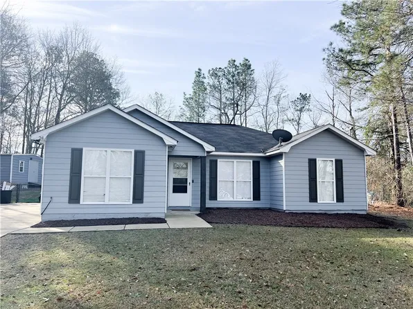 24 Kennedy St, Phenix City, AL 36869