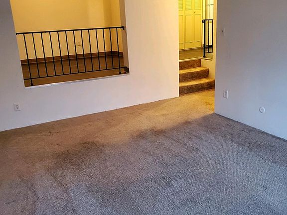 2nd image of 200 Park Ave