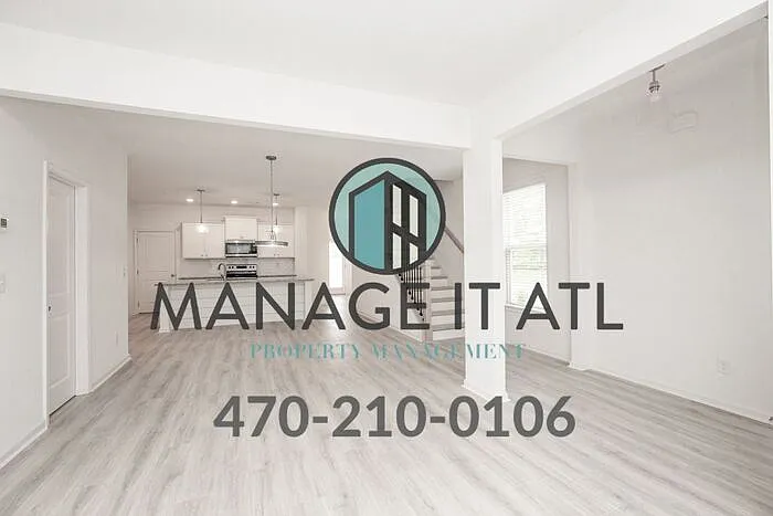 3 bed, 2.5 bath, 2000 sqft, $2,695 — Photo 4
