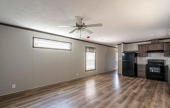 3rd image of 418 Bracey Cir