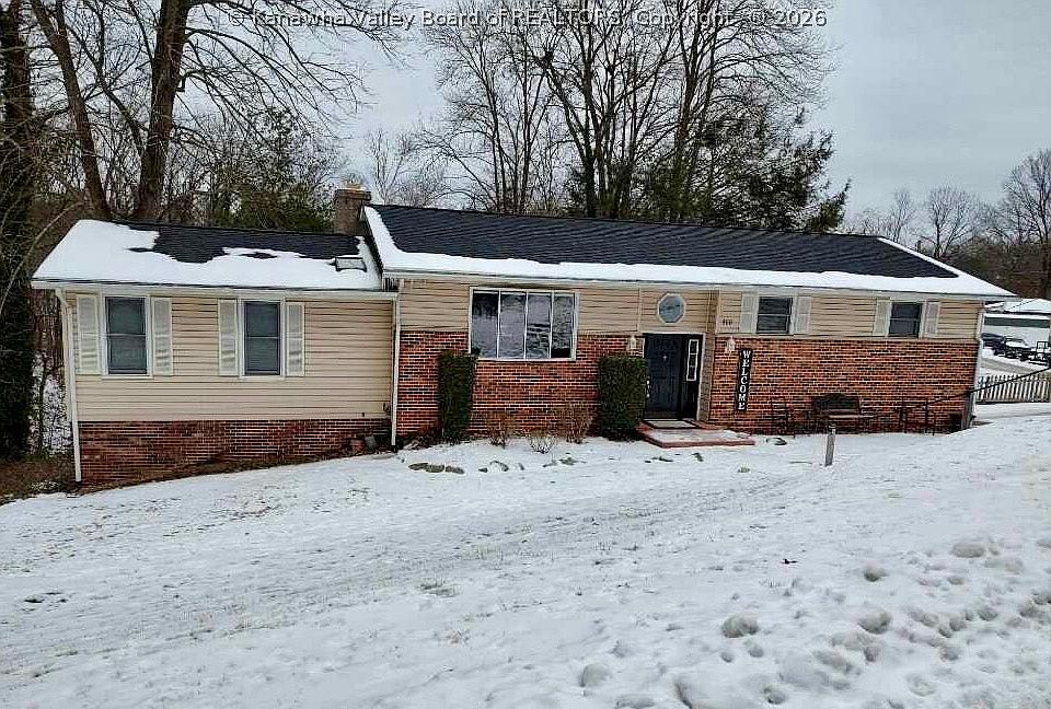 1st image of 100 Crescent Dr