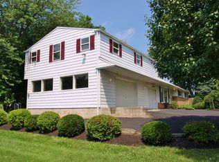 444 Chestnut Rd, Warminster, PA 18974
