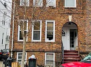 22 Tehama St, Brooklyn, NY 11218
