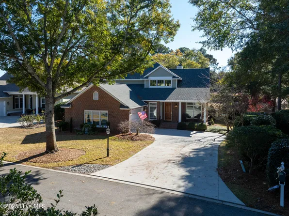 8355 Vintage Club Circle, Wilmington, NC 28411