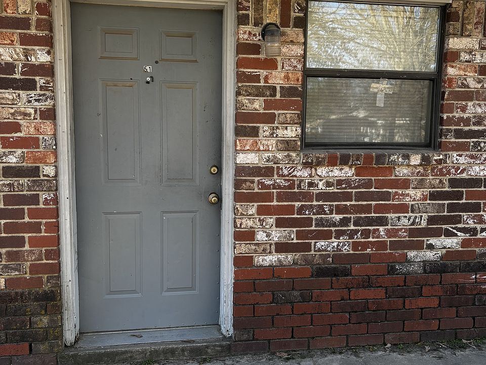 1st image of 101 Stanton Dr E APT 51